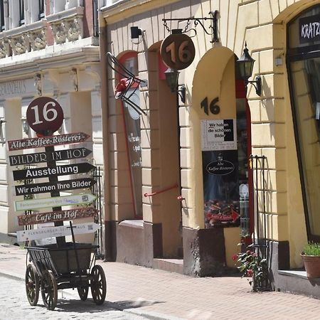 Fewo1846 - An Der Alten Kaffeeroesterei - Stilvoll Eingerichtete 2-Zimmer-Wohnung Im Stadtzentrum Flensburg Eksteriør bilde